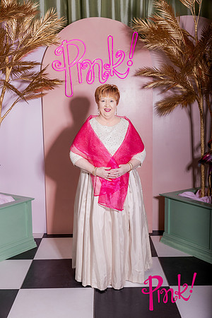 Pink Gala Daisy Moffatt Photography_0009