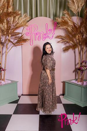 Pink Gala Daisy Moffatt Photography_0014