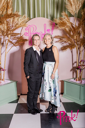 Pink Gala Daisy Moffatt Photography_0002