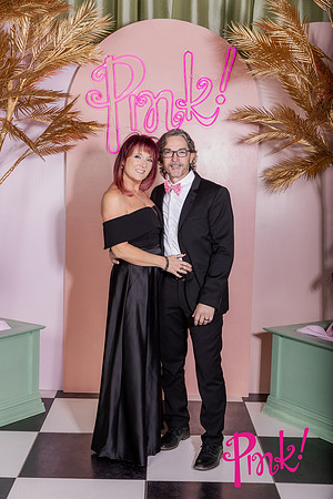 Pink Gala Daisy Moffatt Photography_0091