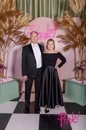 Pink Gala Daisy Moffatt Photography_0103