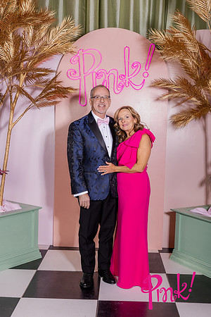 Pink Gala Daisy Moffatt Photography_0095