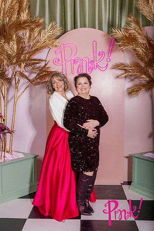 Pink Gala Daisy Moffatt Photography_0105