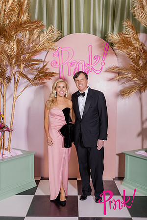 Pink Gala Daisy Moffatt Photography_0132