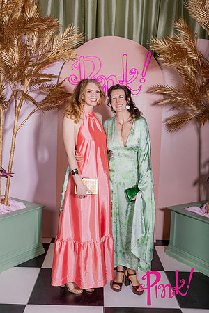 Pink Gala Daisy Moffatt Photography_0141