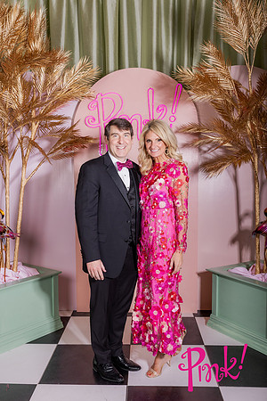 Pink Gala Daisy Moffatt Photography_0151