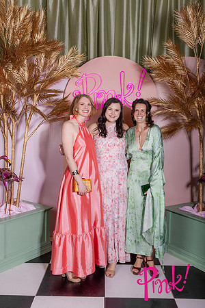 Pink Gala Daisy Moffatt Photography_0142