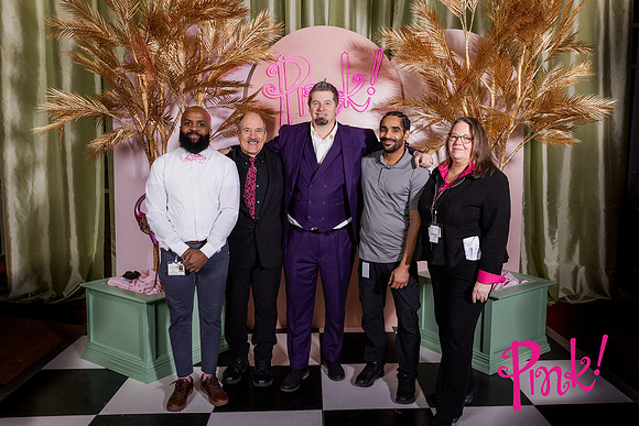 Pink Gala Daisy Moffatt Photography_0154