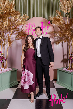 Pink Gala Daisy Moffatt Photography_0170