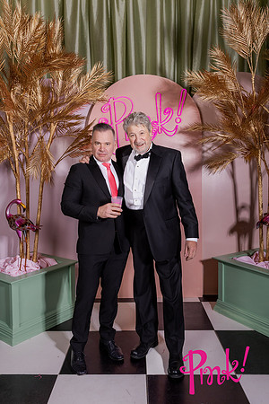 Pink Gala Daisy Moffatt Photography_0178