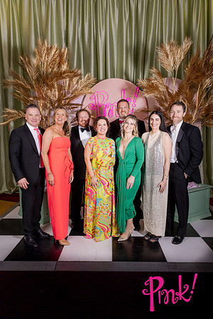 Pink Gala Daisy Moffatt Photography_0176