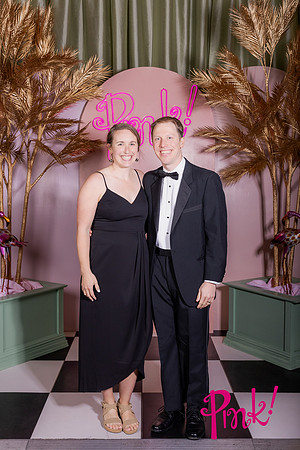 Pink Gala Daisy Moffatt Photography_0032
