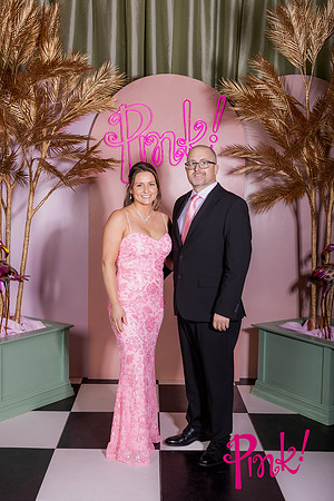 Pink Gala Daisy Moffatt Photography_0030