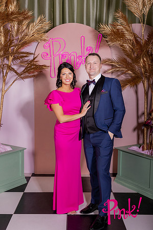 Pink Gala Daisy Moffatt Photography_0045
