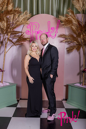 Pink Gala Daisy Moffatt Photography_0062