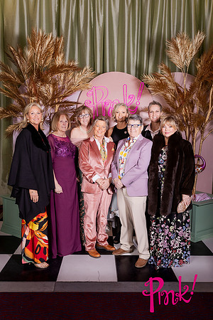 Pink Gala Daisy Moffatt Photography_0056