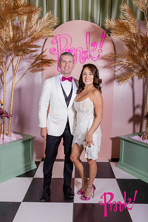 Pink Gala Daisy Moffatt Photography_0183