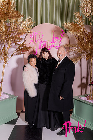 Pink Gala Daisy Moffatt Photography_0165