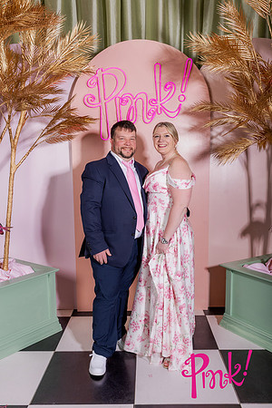 Pink Gala Daisy Moffatt Photography_0187